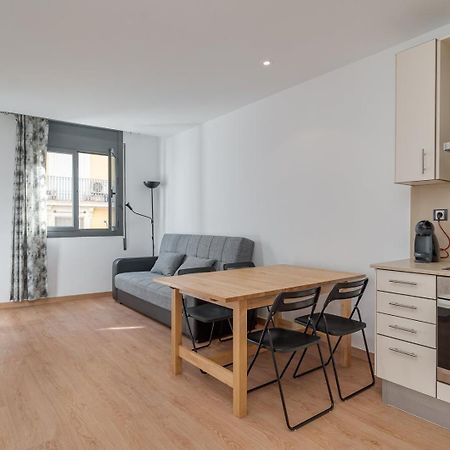Guestready - Bright Home Near Montjuic บาร์เซโลนา ภายนอก รูปภาพ