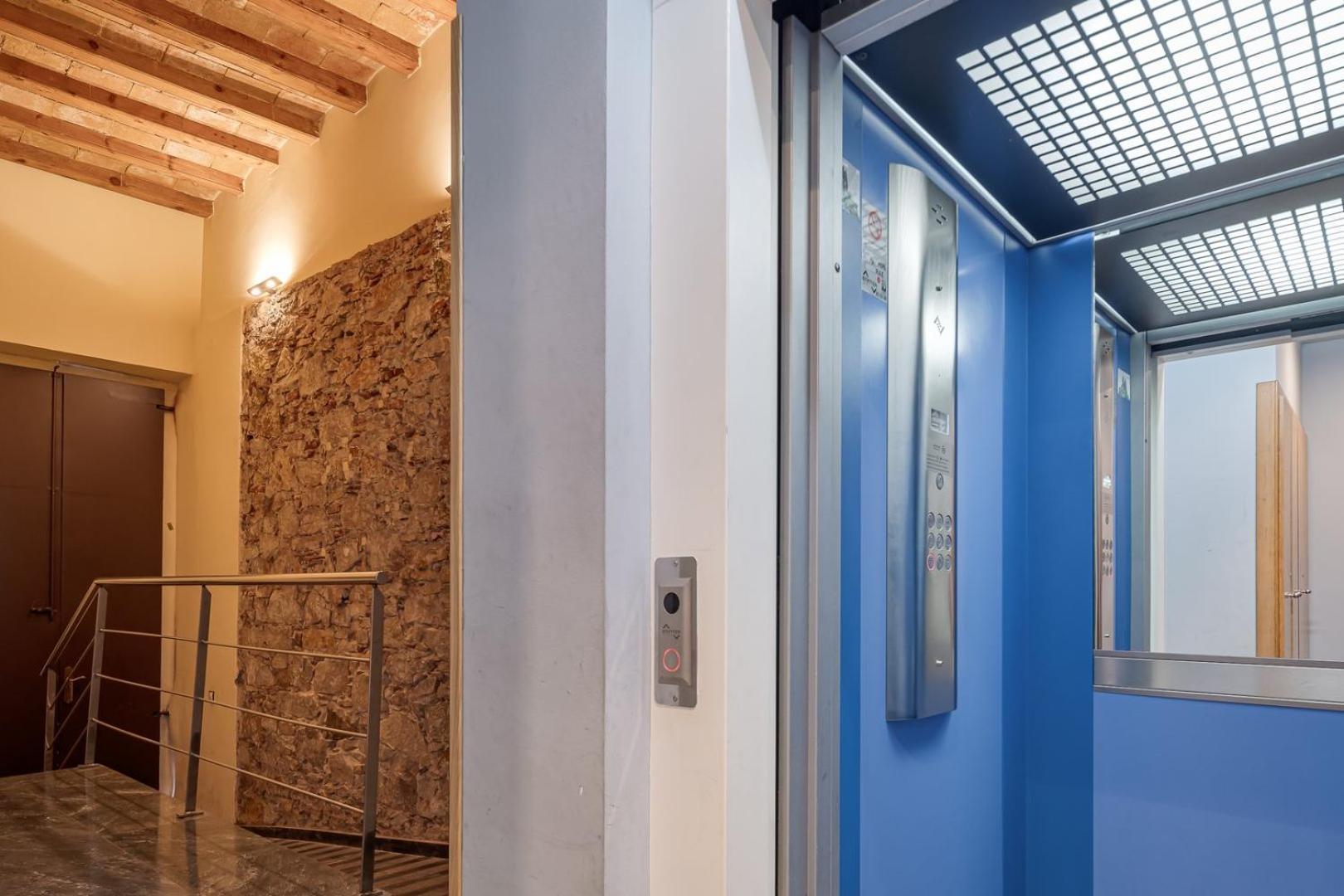 Guestready - Bright Home Near Montjuic บาร์เซโลนา ภายนอก รูปภาพ