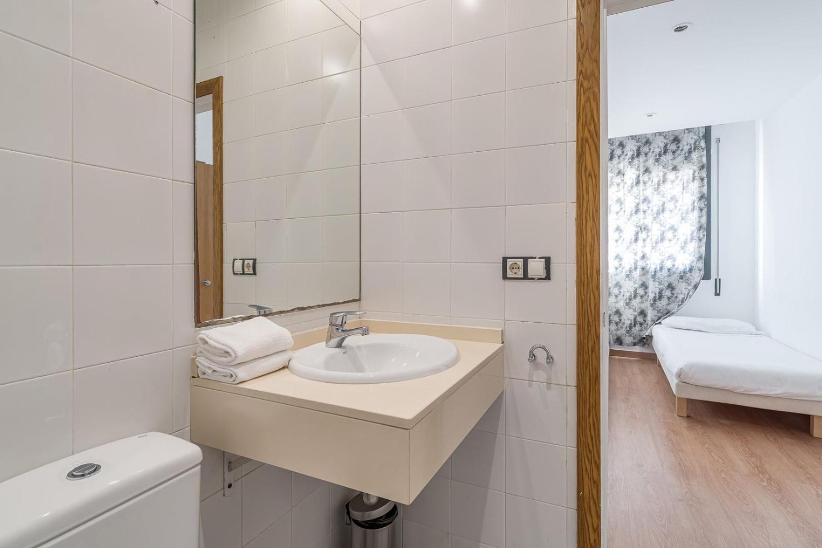 Guestready - Bright Home Near Montjuic บาร์เซโลนา ภายนอก รูปภาพ