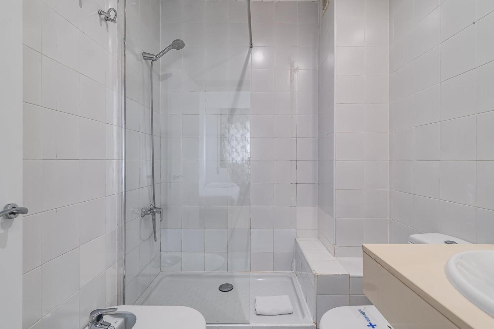 Guestready - Bright Home Near Montjuic บาร์เซโลนา ภายนอก รูปภาพ